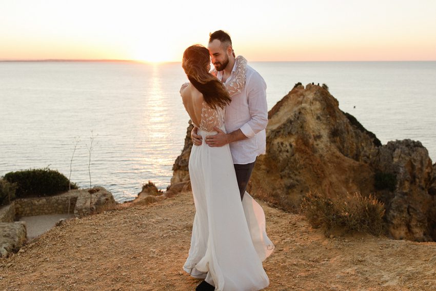sunrise wedding portrait Portugal