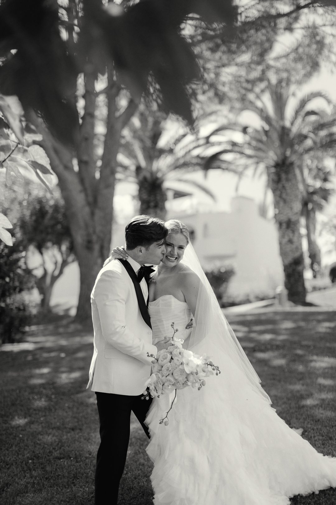 Lisbon wedding photographer, wedding photogrpahy Portugal, bridal style, bridal fashion, wedding moments, wedding style, alfresco wedding