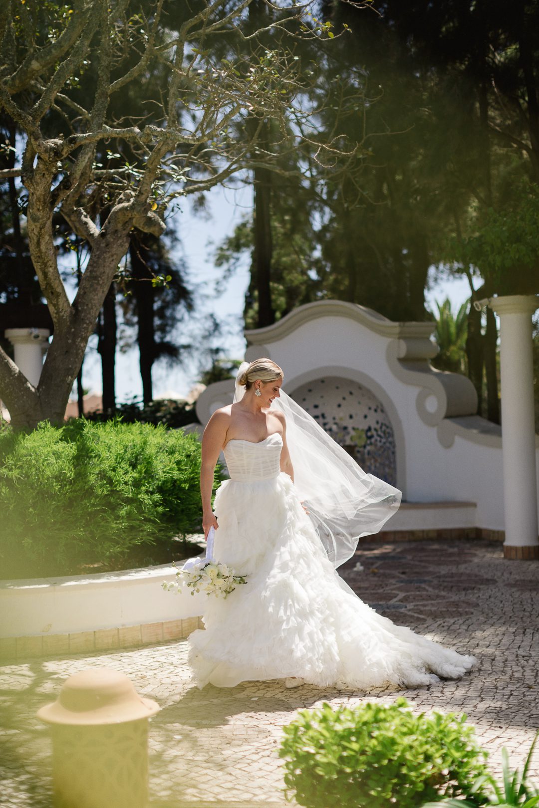 bride and groom, first look, 1st look, vila vita Parc wedding, Algarve wedding