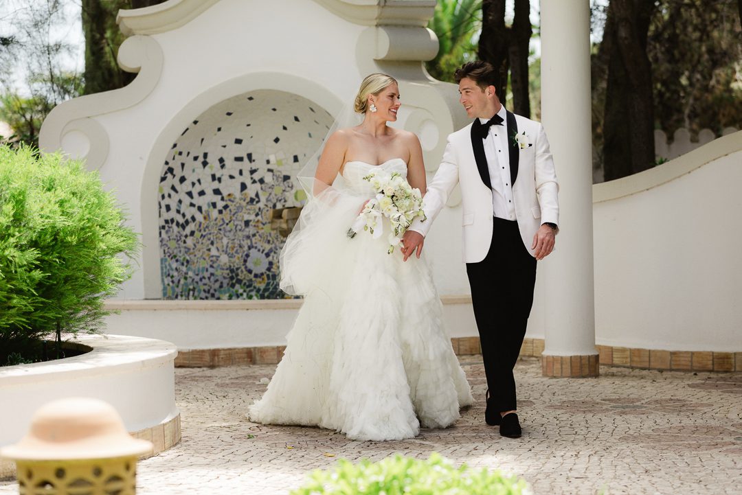 bride and groom, first look, 1st look, vila vita Parc wedding, Algarve wedding