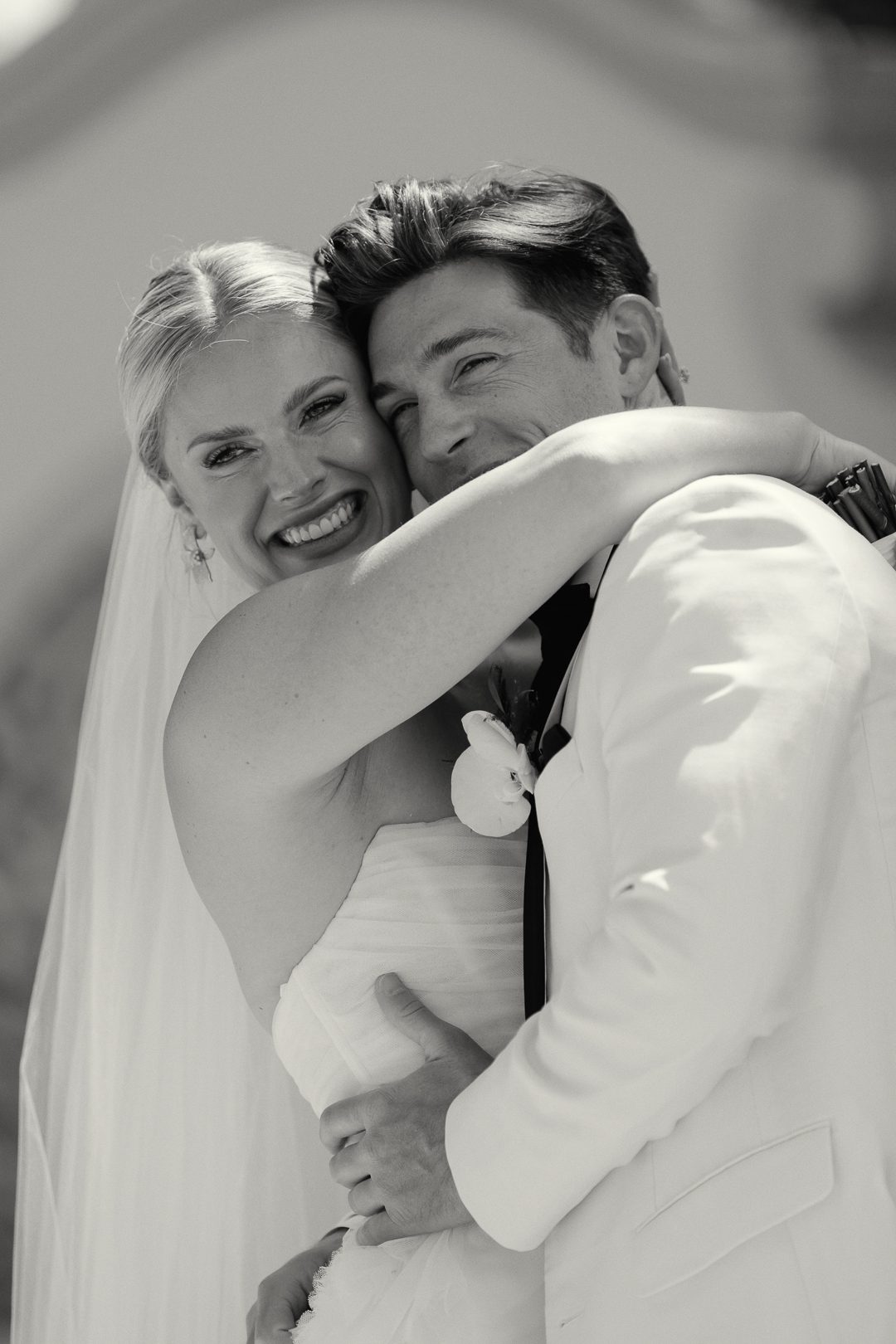 bride and groom, first look, 1st look, vila vita Parc wedding, Algarve wedding