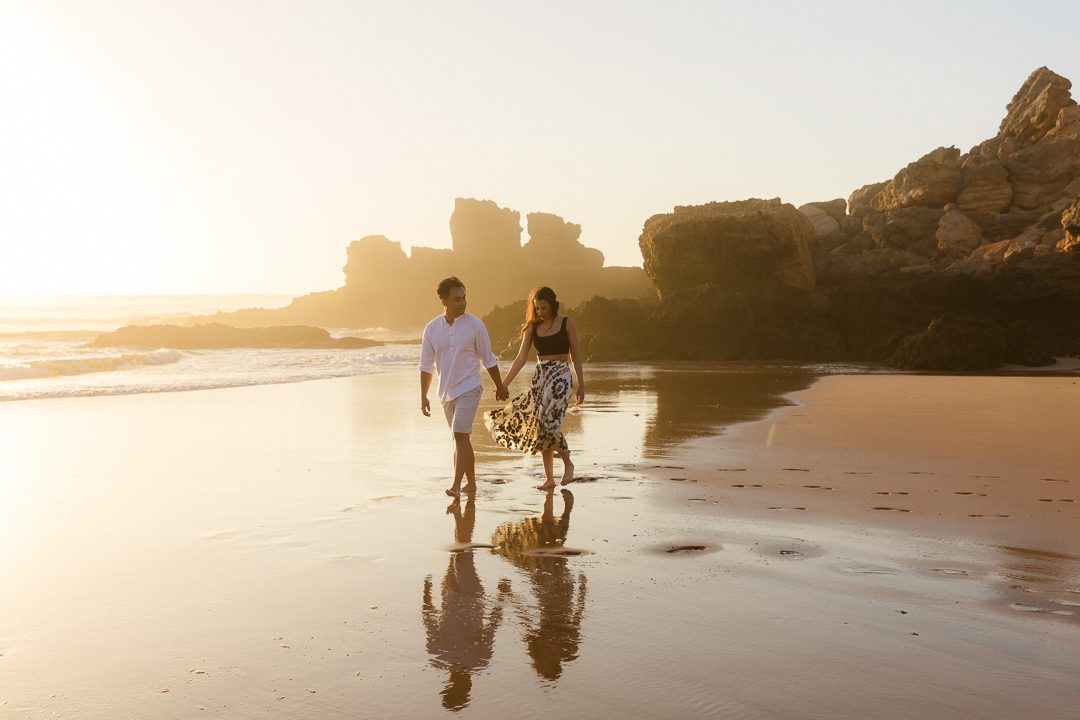 Engagement session, beach couples shoot, algarve beach shoot, Portugal beach, lifestyle photographer