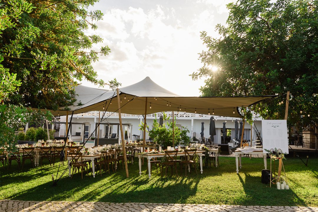 alfresco wedding reception, wedding reception inspiration, wedding reception Portugal, Algarve wedding photography,