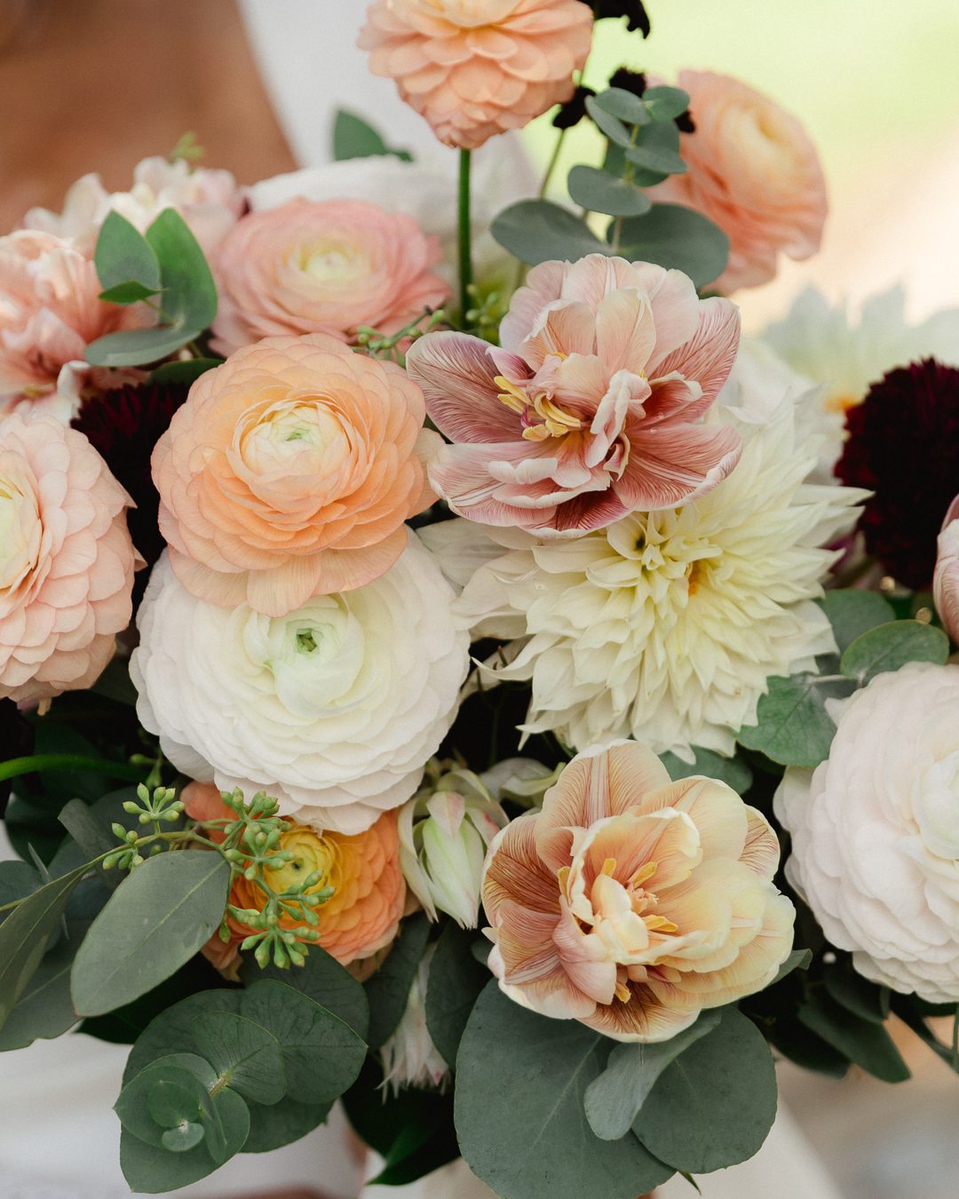 wedding flowers, bridal bouquet, bride flowers, wedding in Portugal, Pink flowers,