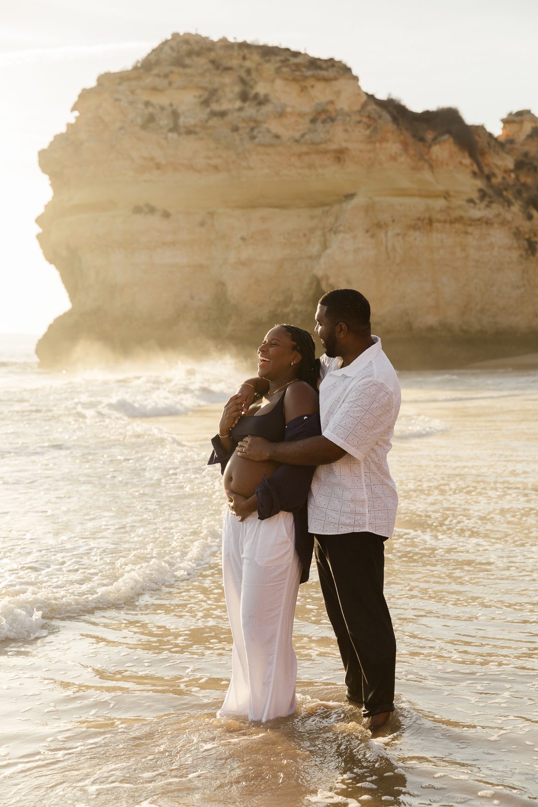 Portugal photographer, lifestyle portraits, beach portraits, babymoon session