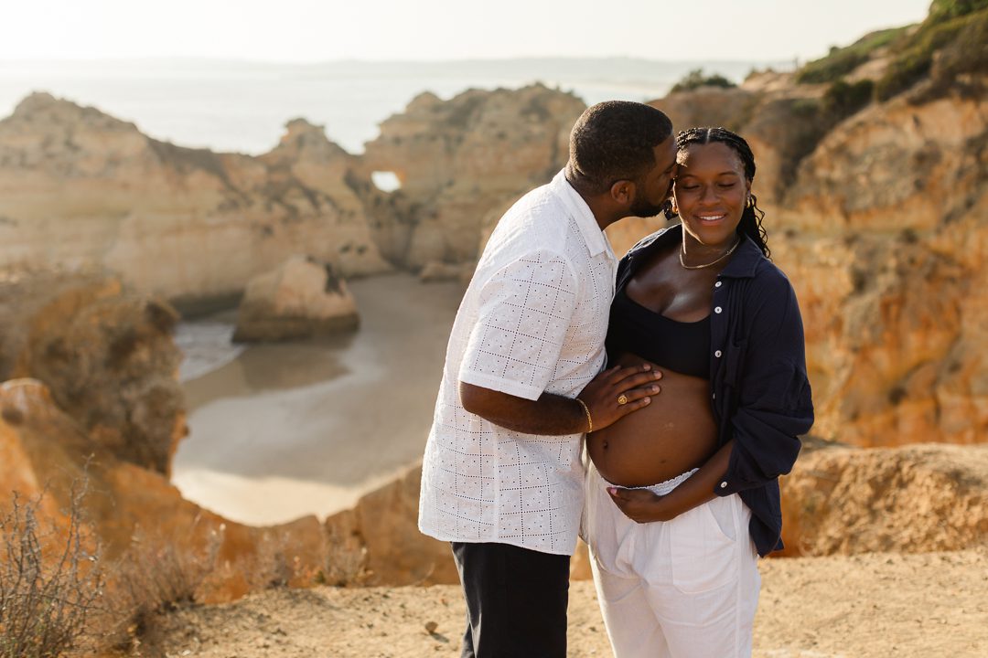 Portugal photographer, lifestyle portraits, beach portraits, babymoon session