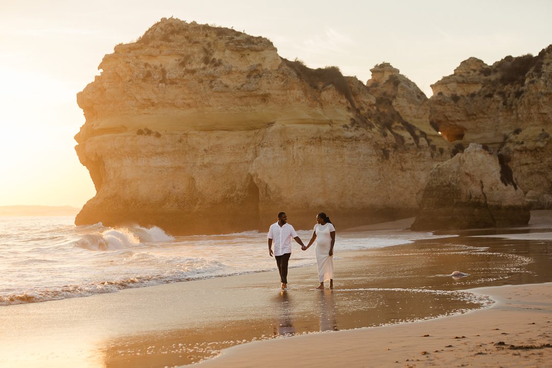 Portugal photographer, lifestyle portraits, beach portraits, babymoon session, Algarve photographer
