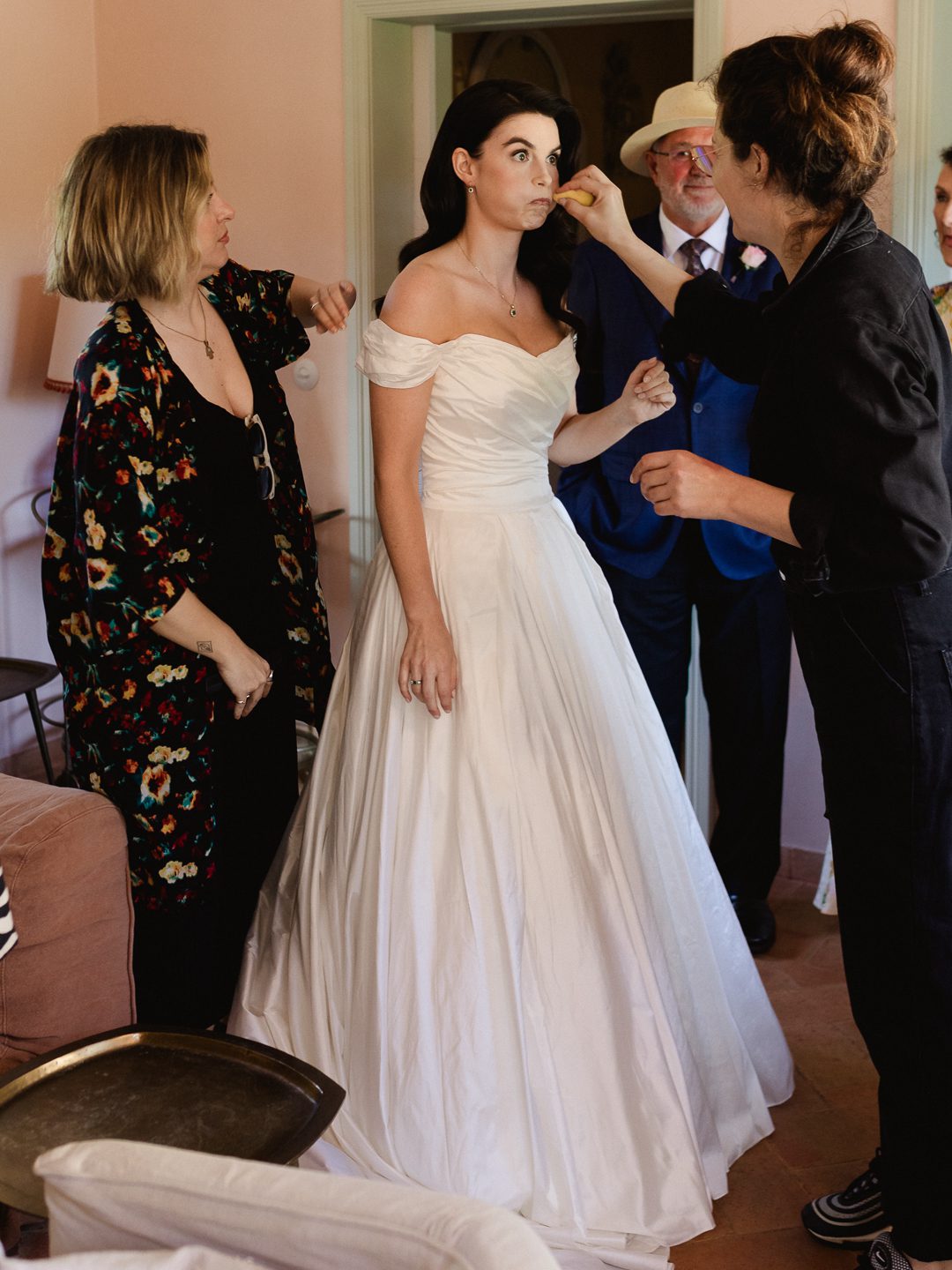 Portugal wedding, vineyard wedding, Algarve wedding photographer, Portugal wedding photographer, editorial wedding, love my dress wedding, wedding in Europe, Quinta wedding Portugal