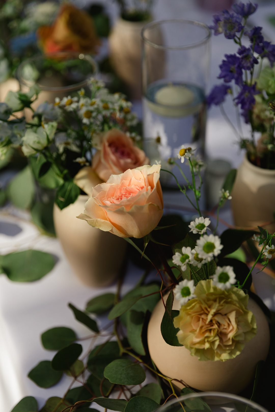 destination wedding Portugal, Algarve wedding photogrpaher, Bold wedding florals, editorial wedding photography, European destination wedding, monte do serrinho