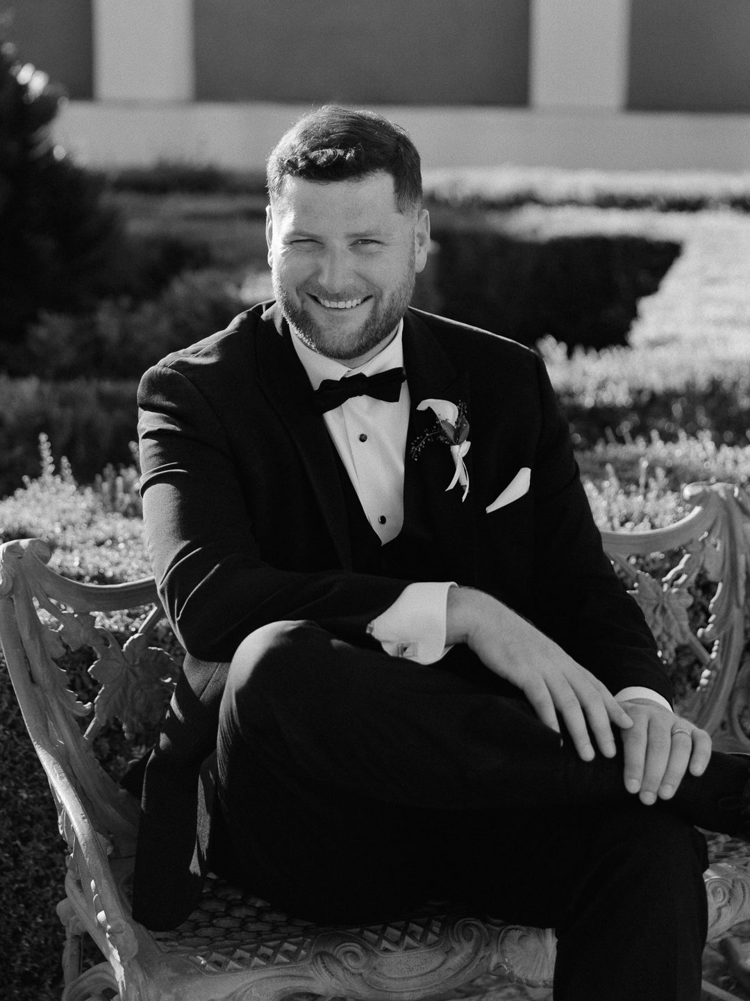 destination elopement in Portugal, Portrait of a groom, Palace wedding in Portugal, Wedding photography Portugal, Algarve wedding, Portugal elopement, Estoi Palace wedding