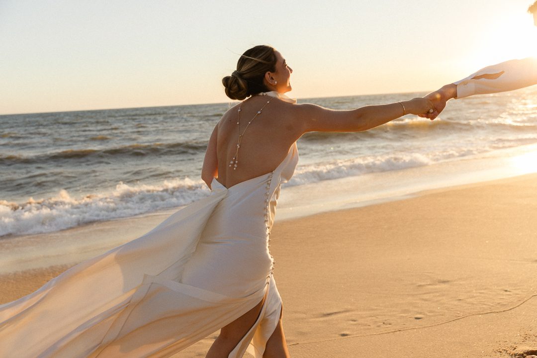 destination elopement in Portugal, bride and groom on the beach in Portugal, Palace wedding in Portugal, Wedding photography Portugal, Algarve wedding, Portugal elopement, Estoi Palace wedding