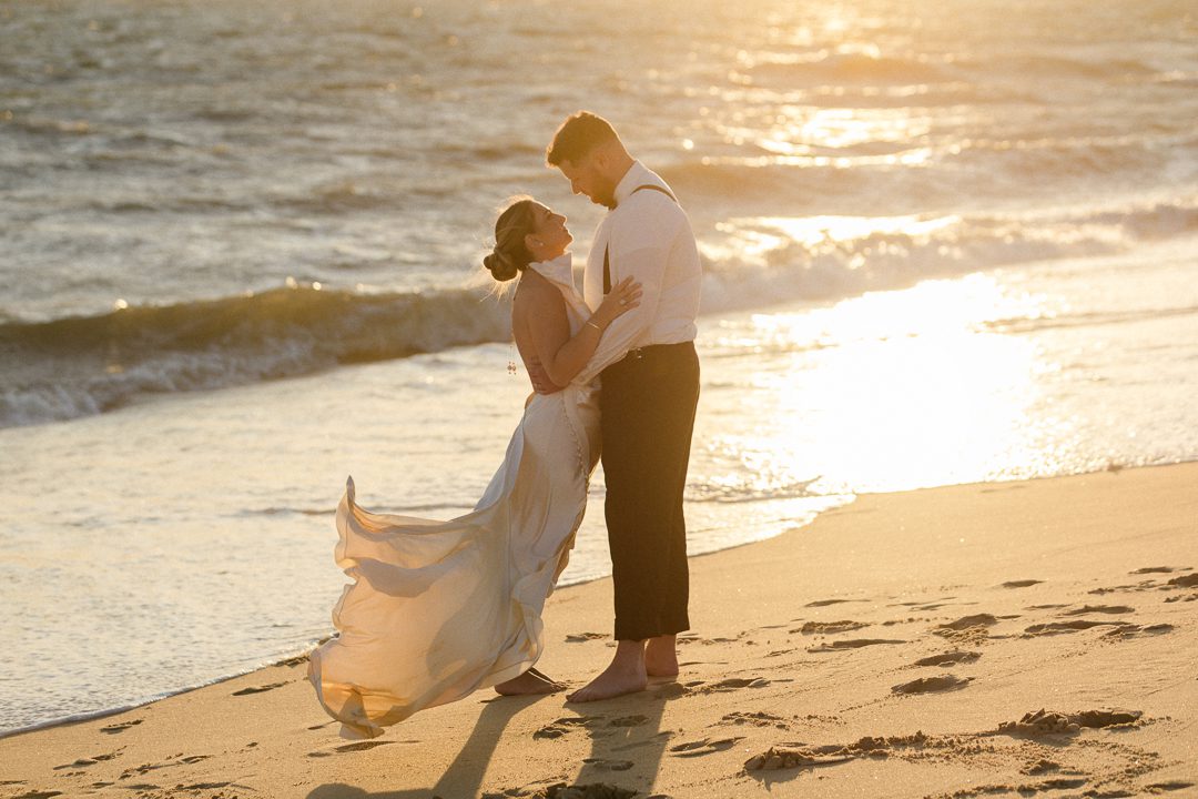 destination elopement in Portugal, bride and groom on the beach in Portugal, Palace wedding in Portugal, Wedding photography Portugal, Algarve wedding, Portugal elopement, Estoi Palace wedding