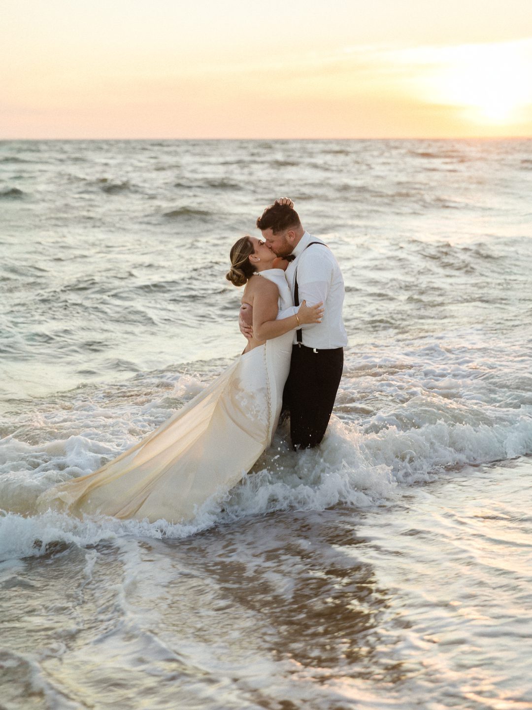 destination elopement in Portugal, bride and groom on the beach in Portugal, Palace wedding in Portugal, Wedding photography Portugal, Algarve wedding, Portugal elopement, Estoi Palace wedding