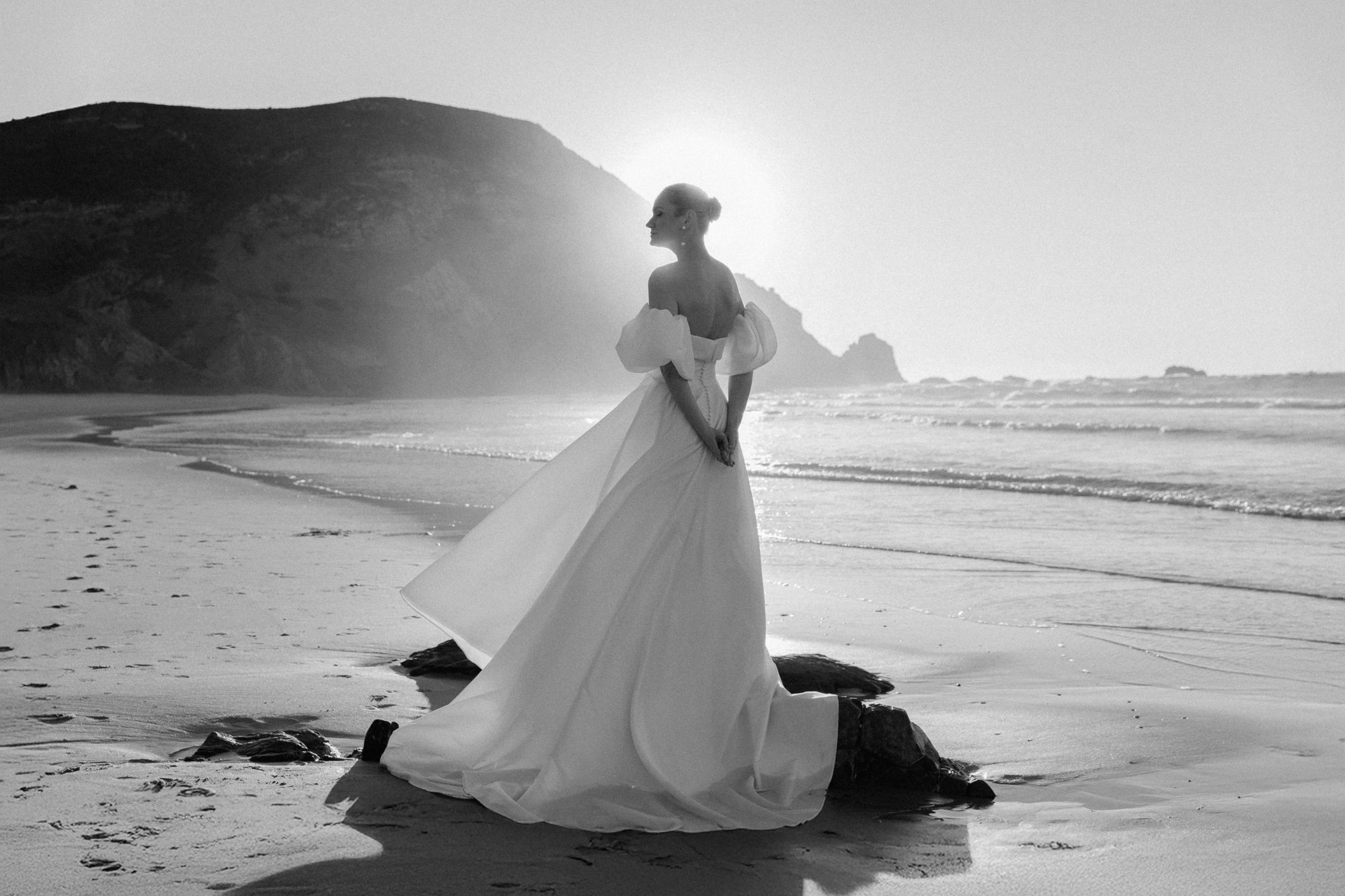 Algarve elopement at sunset on the dramatic west coast of Portugal
